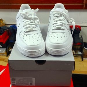 Nike Air Force 1 '07